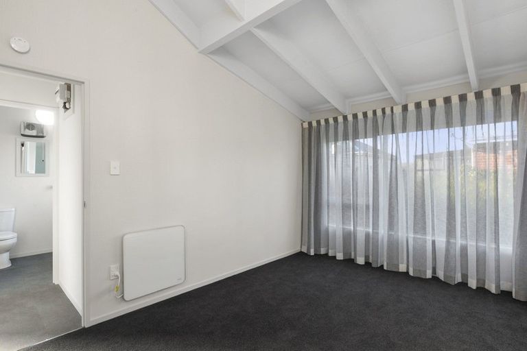 Photo of property in 86c Neville Street, Caversham, Dunedin, 9012