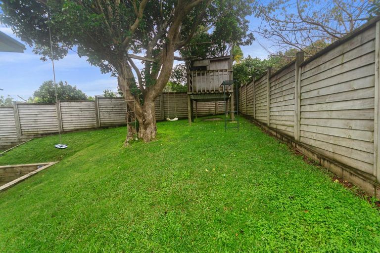Photo of property in 14a West Lynn Road, Titirangi, Auckland, 0604