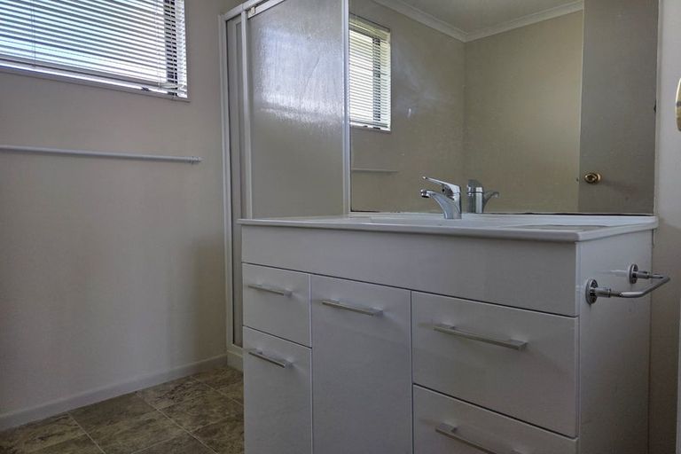 Photo of property in 32 Susan Street, Pukehangi, Rotorua, 3015