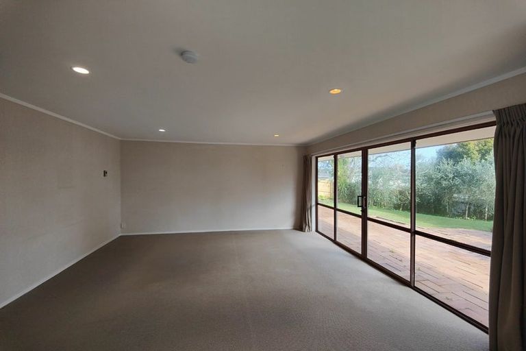 Photo of property in 32 Colum Place, Bucklands Beach, Auckland, 2014