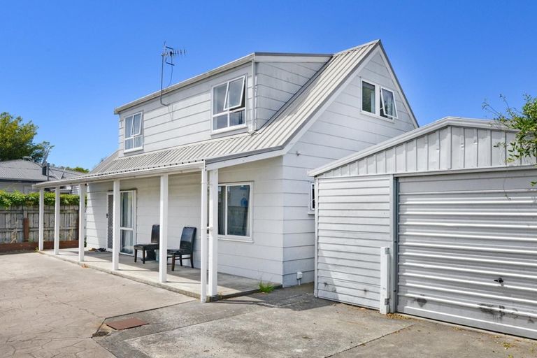 Photo of property in Ingrids Picture Framing, 102 Willowpark Road South, Parkvale, Hastings, 4122