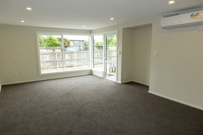 Photo of property in 2/9 Harvey Terrace, Richmond, Christchurch, 8013