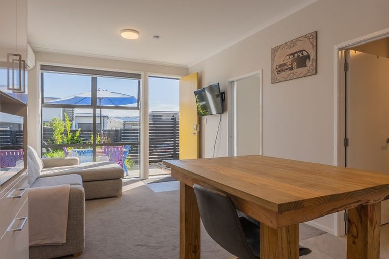 Photo of property in 7 Whiri Lane, Hobsonville, Auckland, 0616