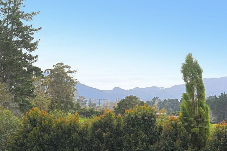 Photo of property in 17 Lupis Way, Kaiwaka, 0573