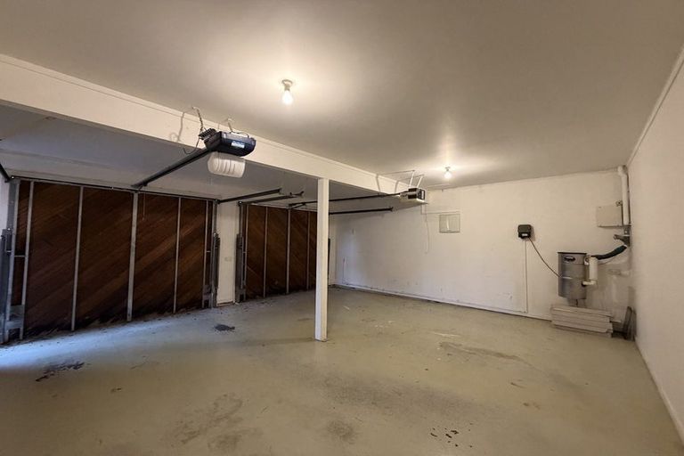 Photo of property in 7 Aotearoa Terrace, Murrays Bay, Auckland, 0630
