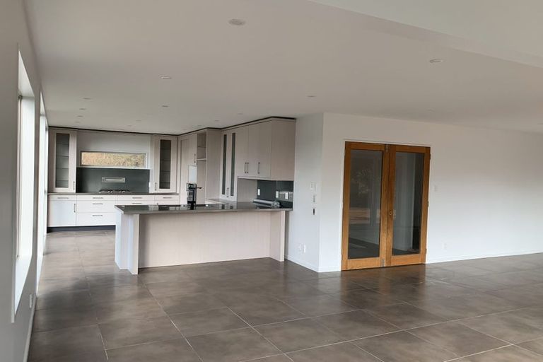 Photo of property in 69a Bay View Road, Moncks Bay, Christchurch, 8081