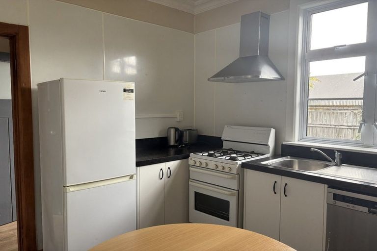 Photo of property in 109 Heretaunga Street, Palmerston North, 4414