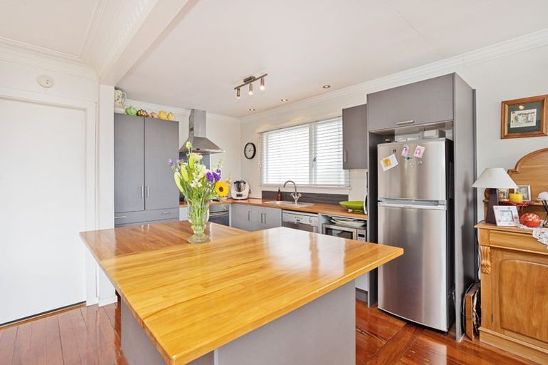 Photo of property in 239 Yarrow Street, Richmond, Invercargill, 9810
