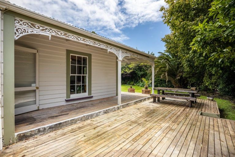 Photo of property in 26 Takiroa Street, Urenui, 4375