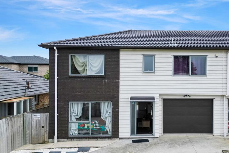 Photo of property in 28a Fernaig Street, Papakura, 2110