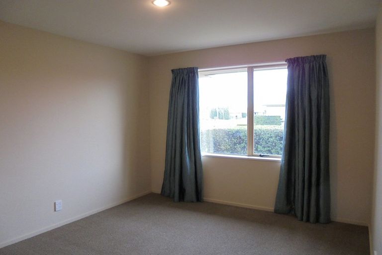 Photo of property in 8 Bibiana Street, Aidanfield, Christchurch, 8025
