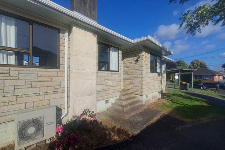 Photo of property in 7 Matheson Street, Papakura, 2110