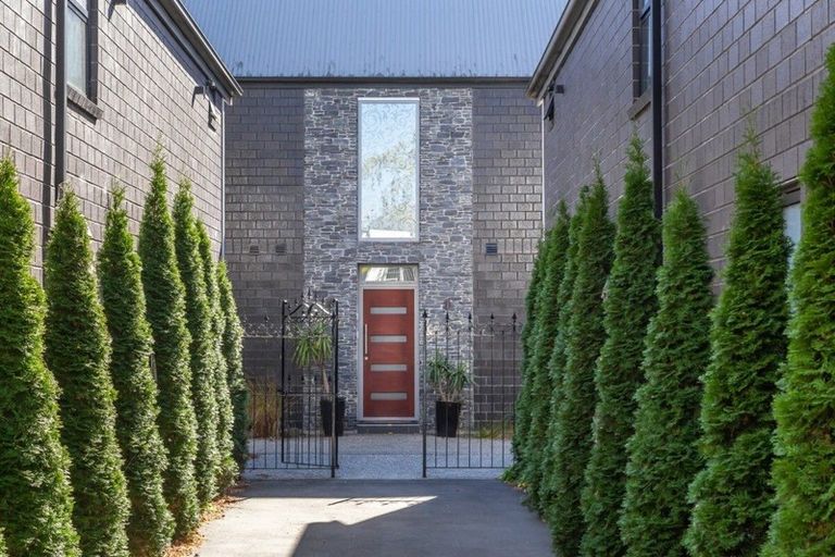 Photo of property in 58b Ely Street, Christchurch Central, Christchurch, 8013