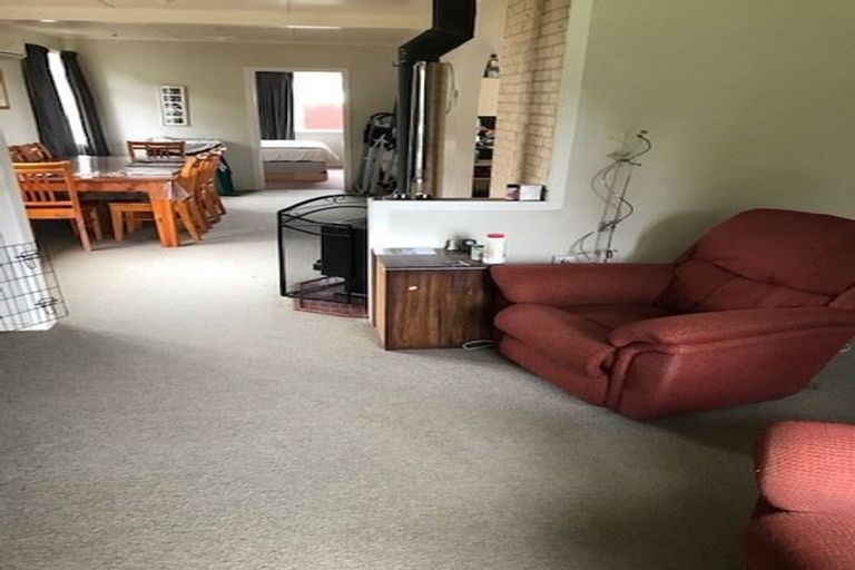 Photo of property in 130 Elizabeth Drive, Tokoroa, 3420