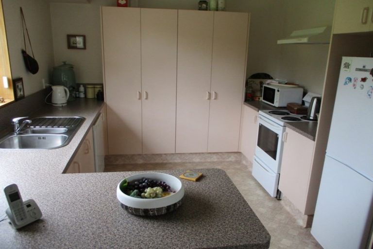 Photo of property in 2 Wilson Crescent, Karoro, Greymouth, 7805