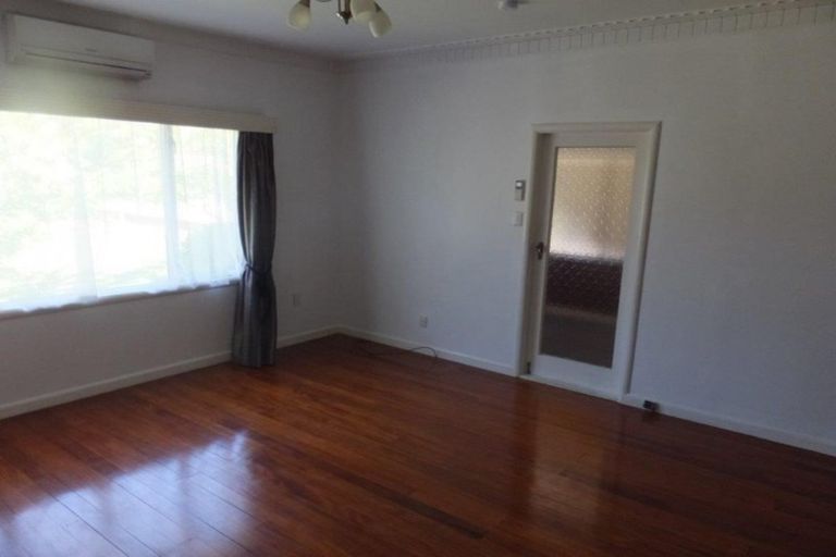 Photo of property in 2 Johnson Street, Dinsdale, Hamilton, 3204