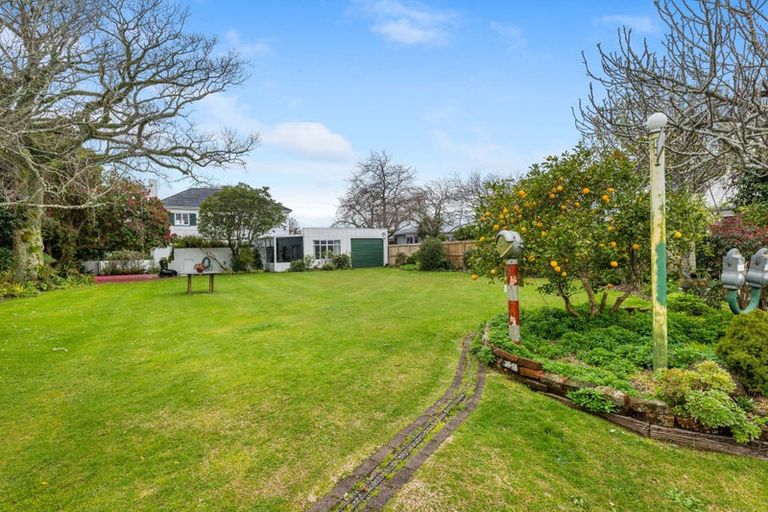 Photo of property in 174 Brooklands Road, Vogeltown, New Plymouth, 4310