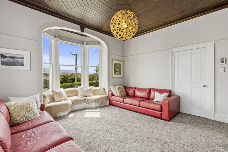 Photo of property in 153 Victoria Road, Saint Clair, Dunedin, 9012