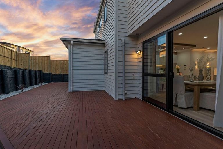 Photo of property in 130 Mcquoids Road, Flat Bush, Auckland, 2019