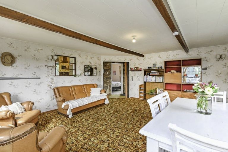 Photo of property in 155 School Road, Clive, 4102