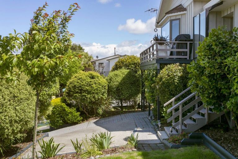 Photo of property in 7 Hampstead Place, Richmond Heights, Taupo, 3330