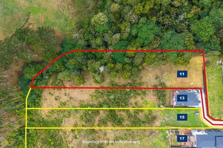 Photo of property in 11 Grand Ridge Avenue, Flat Bush, Auckland, 2019