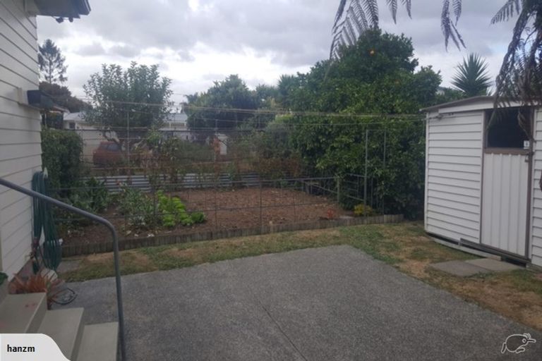 Photo of property in 6 Viola Place, Papakura, 2110