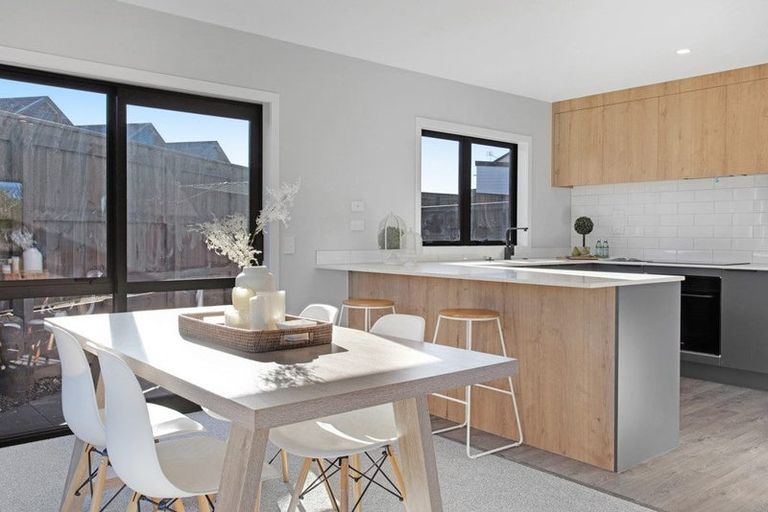 Photo of property in 20 Recovery Road, Papakura, 2110