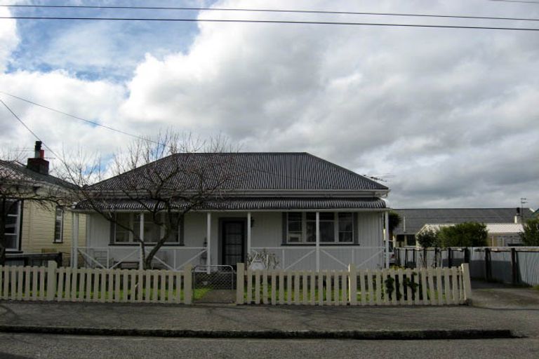 Photo of property in 91 Bannister Street, Masterton, 5810
