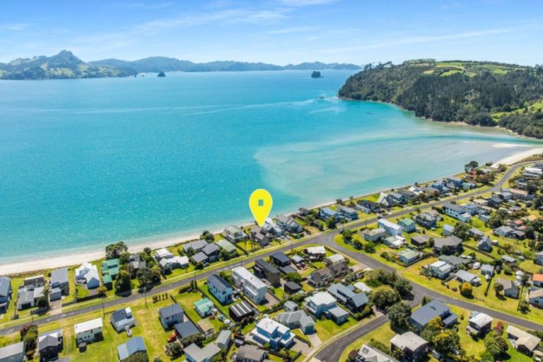 Photo of property in 125 Captain Cook Road, Cooks Beach, Whitianga, 3591