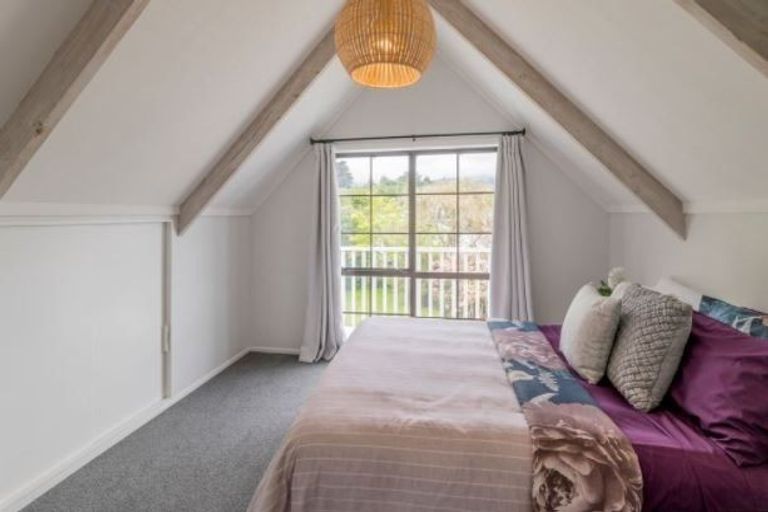 Photo of property in 62 Freemans Road, Otaki, 5512