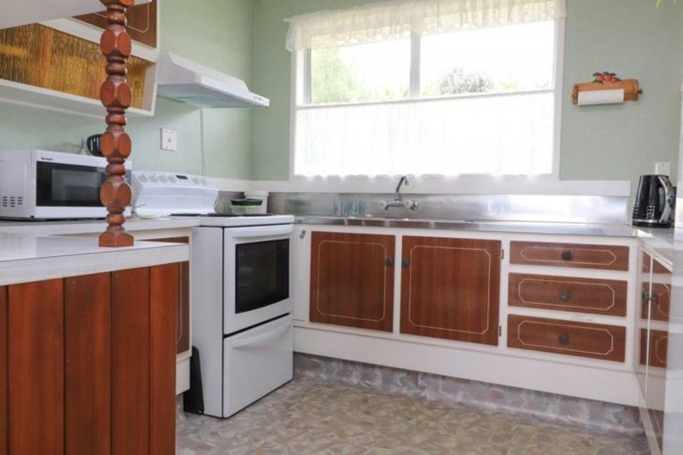 Photo of property in 113 Brunton Crescent, Thames, 3500