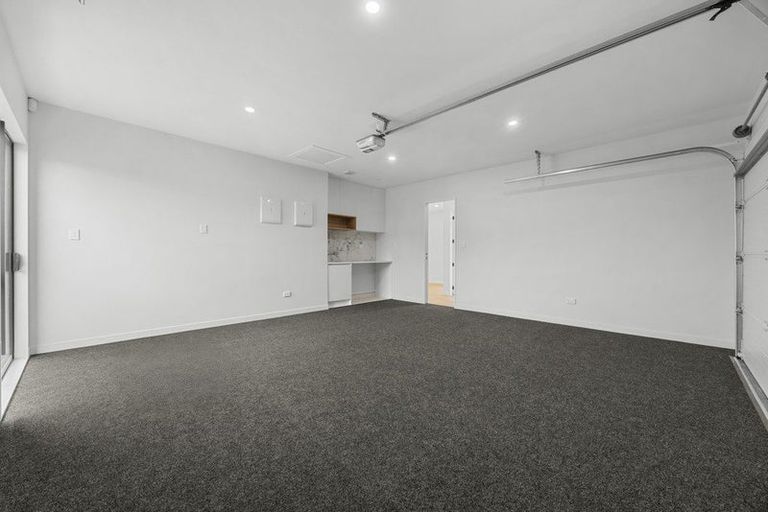 Photo of property in 12 Piko Road, Opaheke, 2113