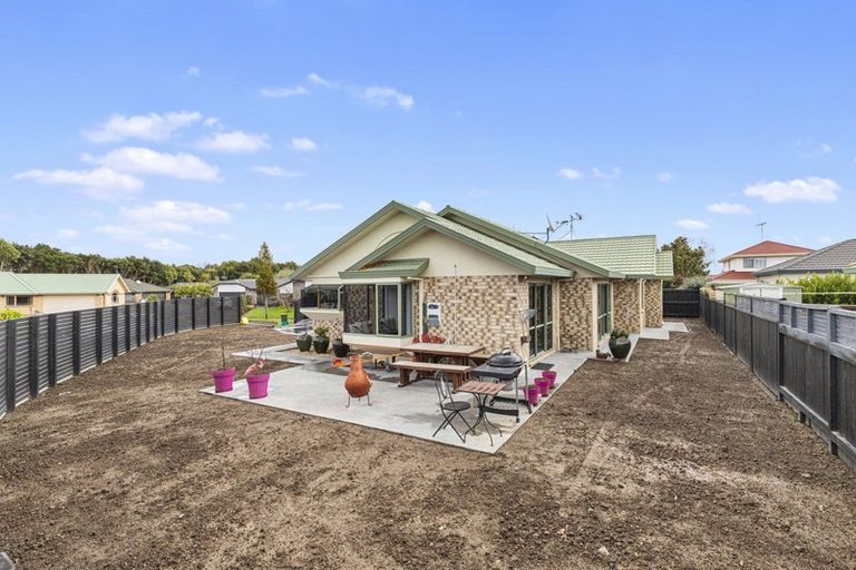 Photo of property in 4 Makepeace Place, Flagstaff, Hamilton, 3210