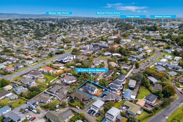 Photo of property in 54 Zefiro Drive, Massey, Auckland, 0614