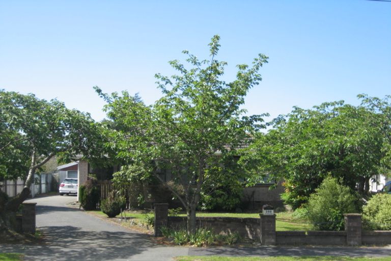 Photo of property in 398 Harewood Road, Bishopdale, Christchurch, 8053