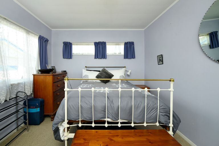 Photo of property in 34 Fergusson Street, Stoke, Nelson, 7011