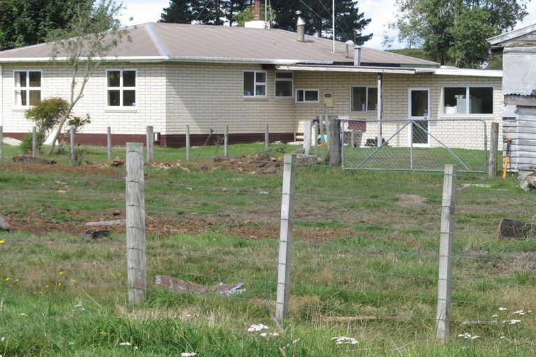Photo of property in 30 Tuhingamata Road, Oruanui, Taupo, 3384