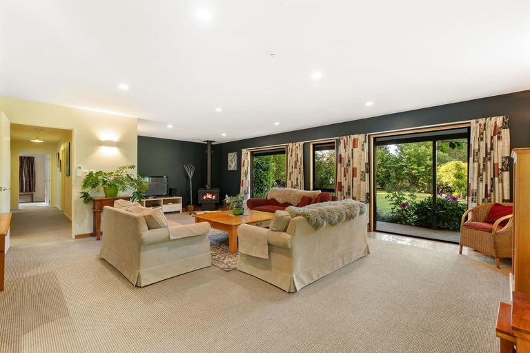 Photo of property in 2347 Cardrona Valley Road, Cardrona, Wanaka, 9382