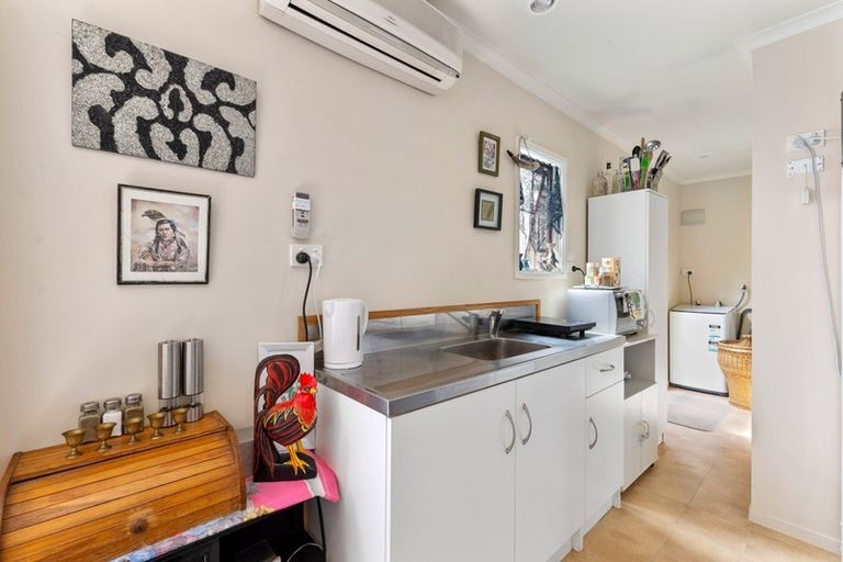 Photo of property in 81d Kawaha Point Road, Kawaha Point, Rotorua, 3010