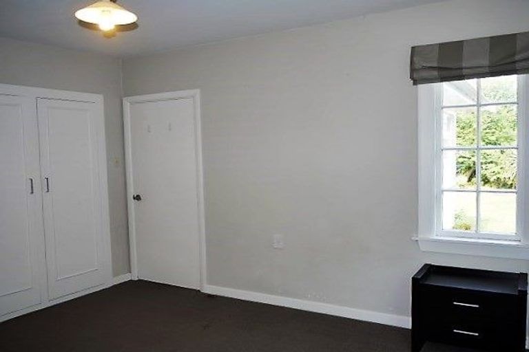 Photo of property in 52 Ilam Road, Upper Riccarton, Christchurch, 8041