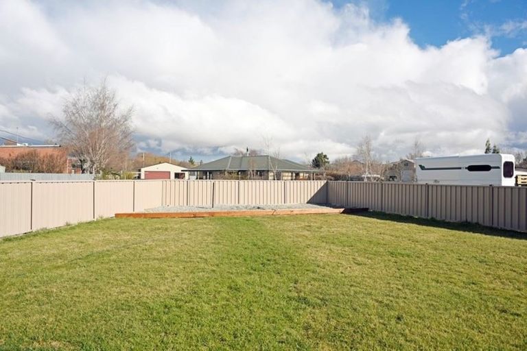 Photo of property in 28 Plunket Street, Omakau, 9376