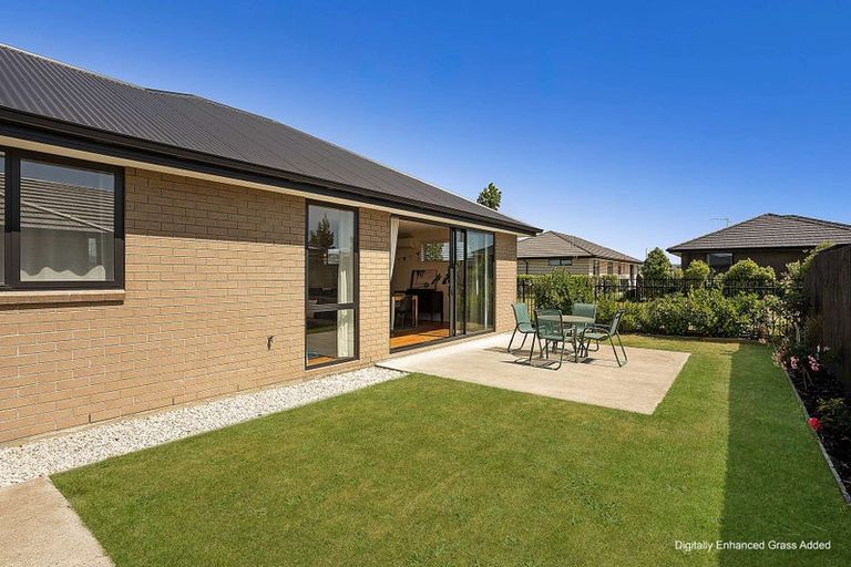 Photo of property in 24 Mary Carpenter Avenue, Yaldhurst, Christchurch, 8042