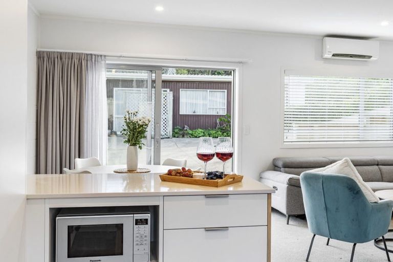 Photo of property in 48a Pitcairn Street, Oakura, 4314