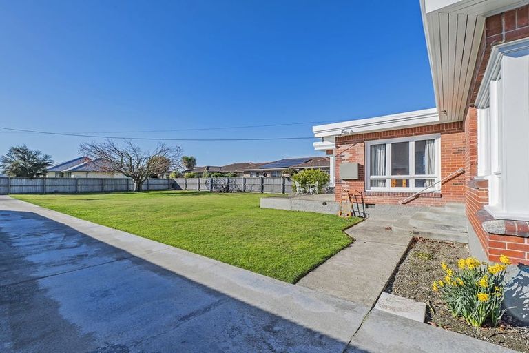 Photo of property in 74b Brynley Street, Hornby, Christchurch, 8042