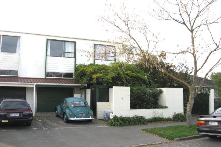 Photo of property in 6 Wadeley Road, Ilam, Christchurch, 8041