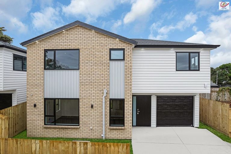 Photo of property in 11 Mcinnes Road, Weymouth, Auckland, 2103