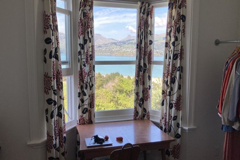 Photo of property in 1 Park Terrace, Lyttelton, 8082