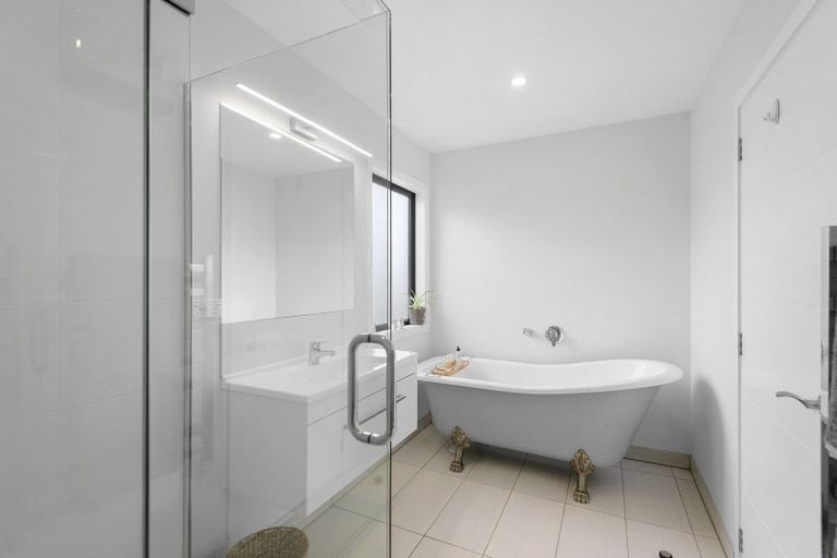 Photo of property in 700 Woodstock Road, Burnt Hill, Oxford, 7495