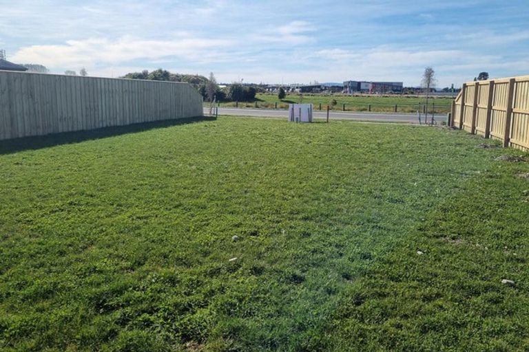 Photo of property in 40 Pateman Street, Woodend, 7610